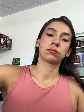 lunaluxury22 online show from 07-07-26, 02:21