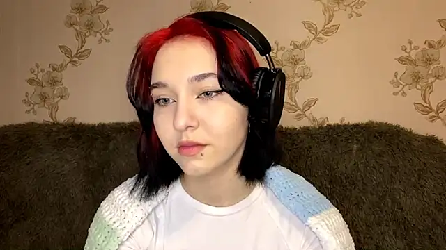 Snapshot of EmilyVeiro chatting on 01-07-26, 05:15 EmilyVeiro online show from 01-07-26, 05:15