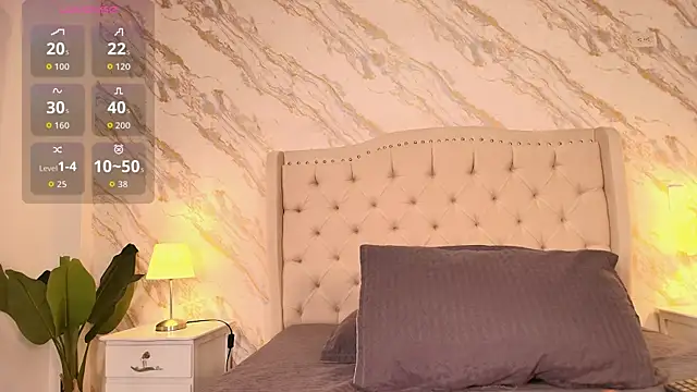 Snapshot of Yuliana-ambell chatting on 01-07-26, 11:29 Yuliana-ambell online show from 01-07-26, 11:29