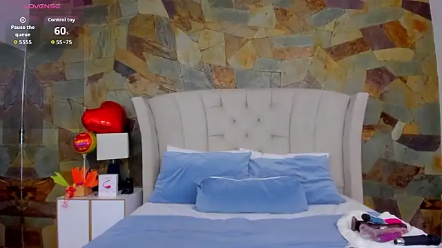 GabyGrey  online show from 03-11-26, 07:53