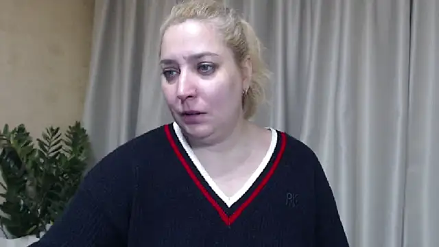 sweetpussy13 online show from 03-25-26, 06:52