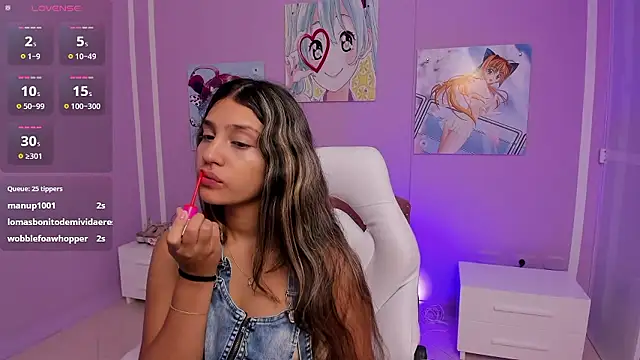 Snapshot of aniie_princess_18 chatting on 01-14-26, 10:32 aniie princess 18 online show from 01-14-26, 10:32