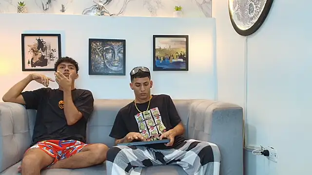 Snapshot of DIAMOND_BLACKS chatting on 01-08-26, 07:21 DIAMOND BLACKS online show from 01-08-26, 07:21