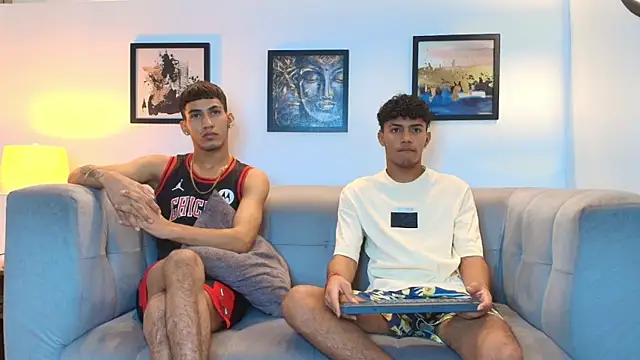 Snapshot of DIAMOND_BLACKS chatting on 02-08-26, 07:23 DIAMOND BLACKS online show from 02-08-26, 07:23