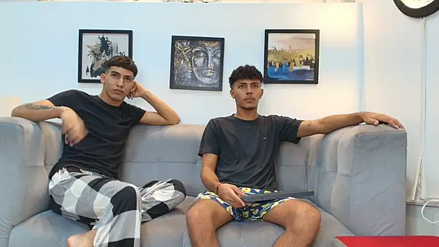 Snapshot of DIAMOND_BLACKS chatting on 02-12-26, 07:25 DIAMOND BLACKS online show from 02-12-26, 07:25