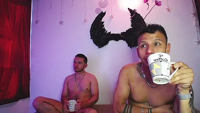 Noha and Iam online show from 04-21-26, 12:22