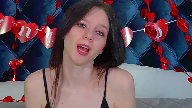 Snapshot of ArinaKubrick chatting on 02-18-26, 07:54 ArinaKubrick online show from 02-18-26, 07:54