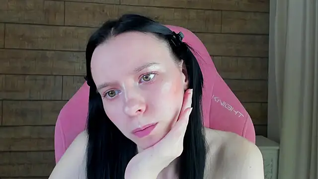 Snapshot of ArinaKubrick chatting on 03-10-26, 04:23 ArinaKubrick online show from 03-10-26, 04:23