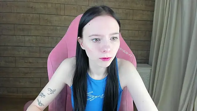 ArinaKubrick online show from 04-17-26, 04:10