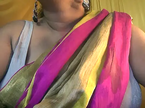 Snapshot of MISTI_KOLK chatting on 07-03-26, 06:42 MISTI KOLK online show from 07-03-26, 06:42