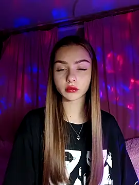 Snapshot of BitterPeach chatting on 12-22-25, 05:43 BitterPeach online show from 12-22-25, 05:43