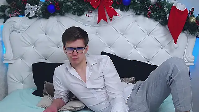 NickJohnas online show from 01-08-26, 03:53