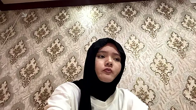 Snapshot of Katepleaurxo chatting on 02-12-26, 10:54 Katepleaurxo online show from 02-12-26, 10:54