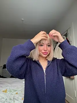 SilkyMira online show from 01-07-26, 01:02