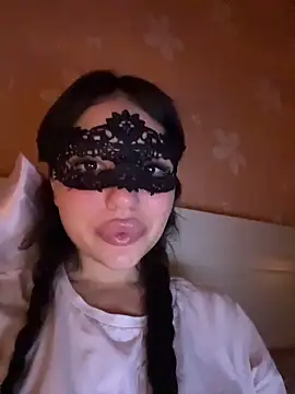 SilkyMira online show from 03-23-26, 07:07