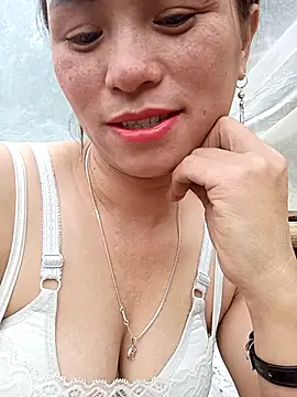 Snapshot of ngaytho004 chatting on 01-10-26, 07:21 ngaytho004 online show from 01-10-26, 07:21