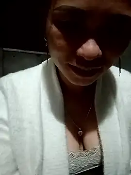 Snapshot of ngaytho004 chatting on 01-13-26, 10:59 ngaytho004 online show from 01-13-26, 10:59