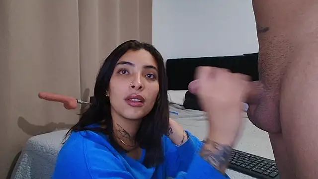 Snapshot of emmi_11 chatting on 03-08-26, 12:19 emmi 11 online show from 03-08-26, 12:19