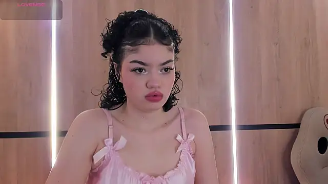 chloe cortez online show from 07-30-26, 11:42