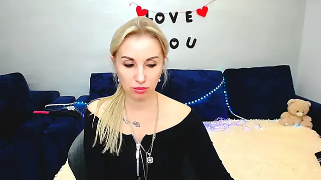 Hanna--Sweet online show from 02-25-26, 11:42