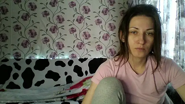 Snapshot of nika_smily chatting on 12-15-25, 05:12 nika smily online show from 12-15-25, 05:12