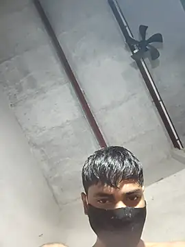 realcouple71 online show from 12-19-25, 10:11