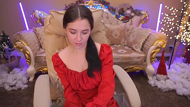 Snapshot of OliviaDesire chatting on 12-21-25, 02:51 OliviaDesire online show from 12-21-25, 02:51