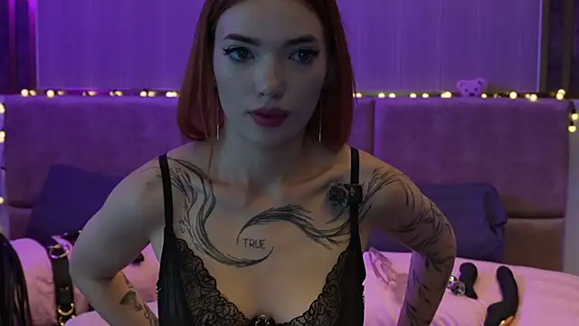 Snapshot of Mary_Harriss chatting on 02-02-26, 12:09 Mary Harriss online show from 02-02-26, 12:09