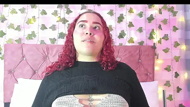 Snapshot of Ayla-marttinez chatting on 02-06-26, 01:43 Ayla-marttinez online show from 02-06-26, 01:43