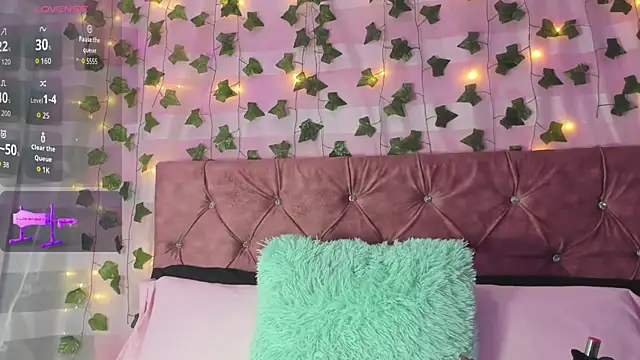 Snapshot of Ayla-marttinez chatting on 03-02-26, 12:57 Ayla-marttinez online show from 03-02-26, 12:57