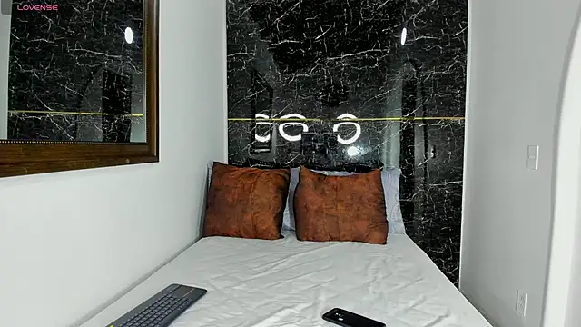 keyla knowles online show from 03-12-26, 09:21