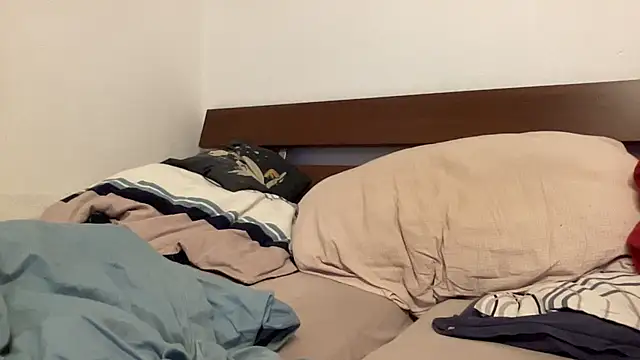 Snapshot of DereineGx chatting on 01-07-26, 07:38 DereineGx online show from 01-07-26, 07:38