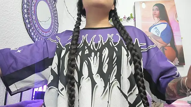 Snapshot of Hanna_moore10 chatting on 01-14-26, 07:08 Hanna moore10 online show from 01-14-26, 07:08