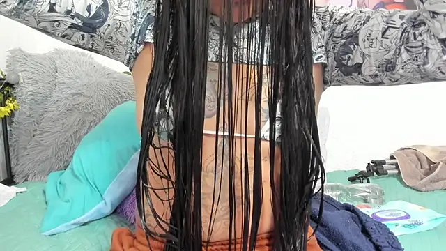 Snapshot of Hanna_moore10 chatting on 02-13-26, 06:59 Hanna moore10 online show from 02-13-26, 06:59