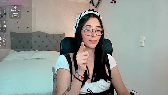 emmalove doll online show from 01-08-26, 01:35