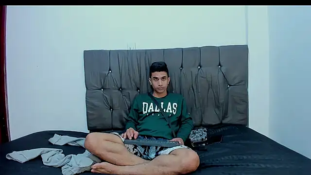 Hot Boys 69 online show from 03-12-26, 11:16