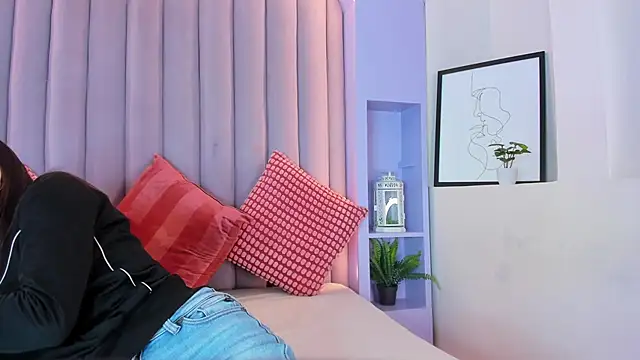 Snapshot of Miia_Anderson chatting on 02-24-26, 11:30 Miia Anderson online show from 02-24-26, 11:30