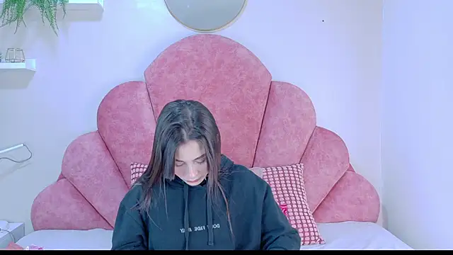 Snapshot of Miia_Anderson chatting on 02-26-26, 11:42 Miia Anderson online show from 02-26-26, 11:42