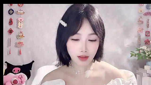 Pinkgirl520 online show from 02-25-26, 09:08