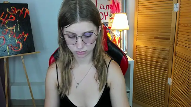 katymeaw online show from 06-25-26, 01:38