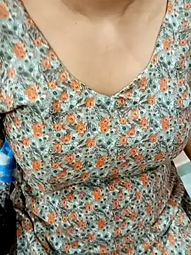 Snapshot of guddi_Jaaneman chatting on 07-19-26, 01:59 guddi Jaaneman online show from 07-19-26, 01:59