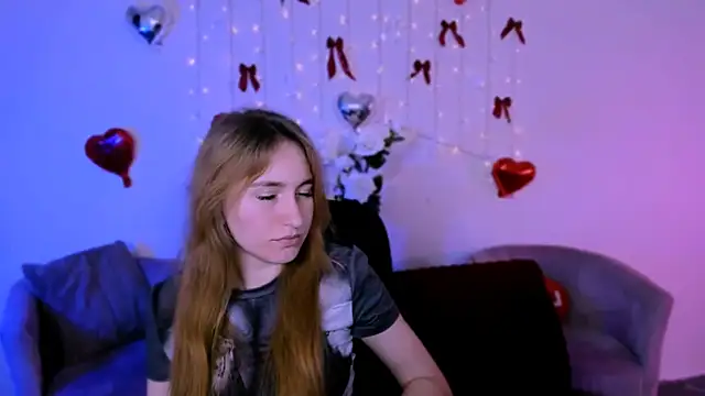 Snapshot of beauty_liam chatting on 03-14-26, 08:14 beauty liam online show from 03-14-26, 08:14