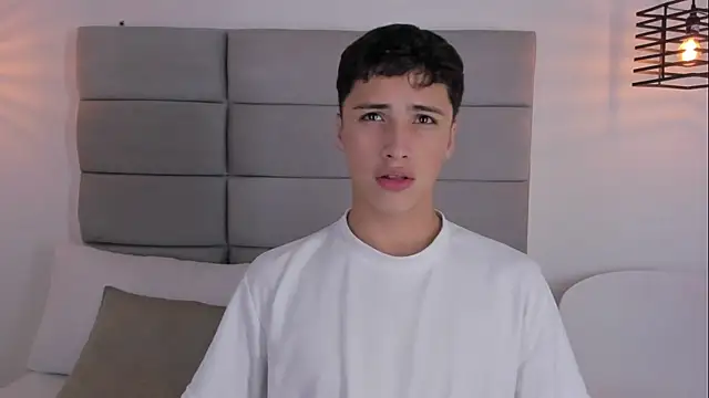 JoshClaarktt online show from 04-23-26, 04:03