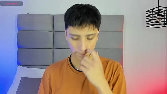 JoshClaarktt online show from 07-12-26, 04:03