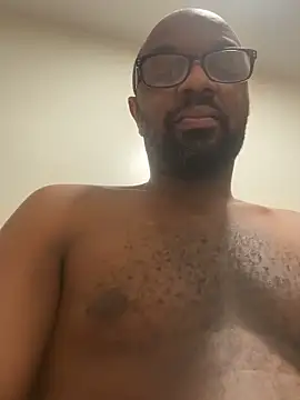 Snapshot of MrUnintentional chatting on 12-19-25, 05:58 MrUnintentional online show from 12-19-25, 05:58