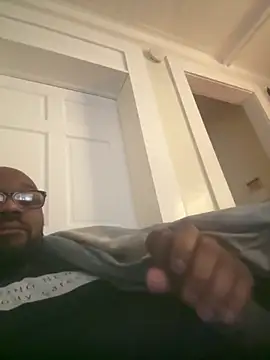 Snapshot of MrUnintentional chatting on 01-06-26, 04:21 MrUnintentional online show from 01-06-26, 04:21