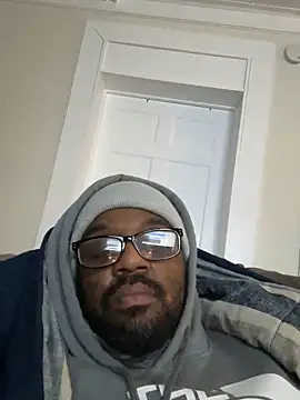 Snapshot of MrUnintentional chatting on 03-23-26, 01:48 MrUnintentional online show from 03-23-26, 01:48