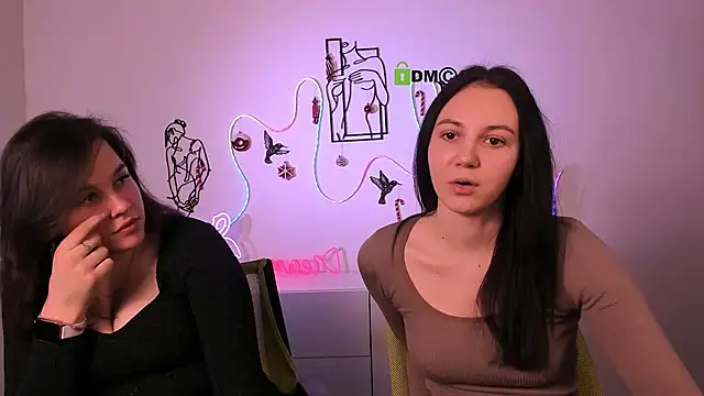 Snapshot of mira_vibe chatting on 01-15-26, 06:40 mira vibe online show from 01-15-26, 06:40