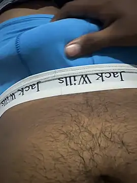 Snapshot of DislikedDiadem chatting on 03-06-26, 03:58 DislikedDiadem online show from 03-06-26, 03:58