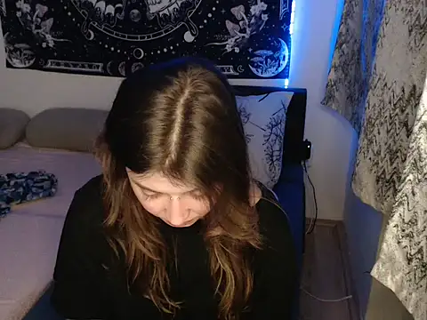 AlienforTwenty online show from 01-13-26, 11:32